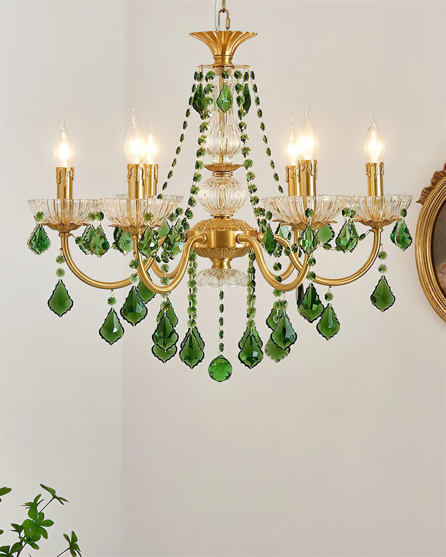 Geneviève Crystal Green Regal Chandelier