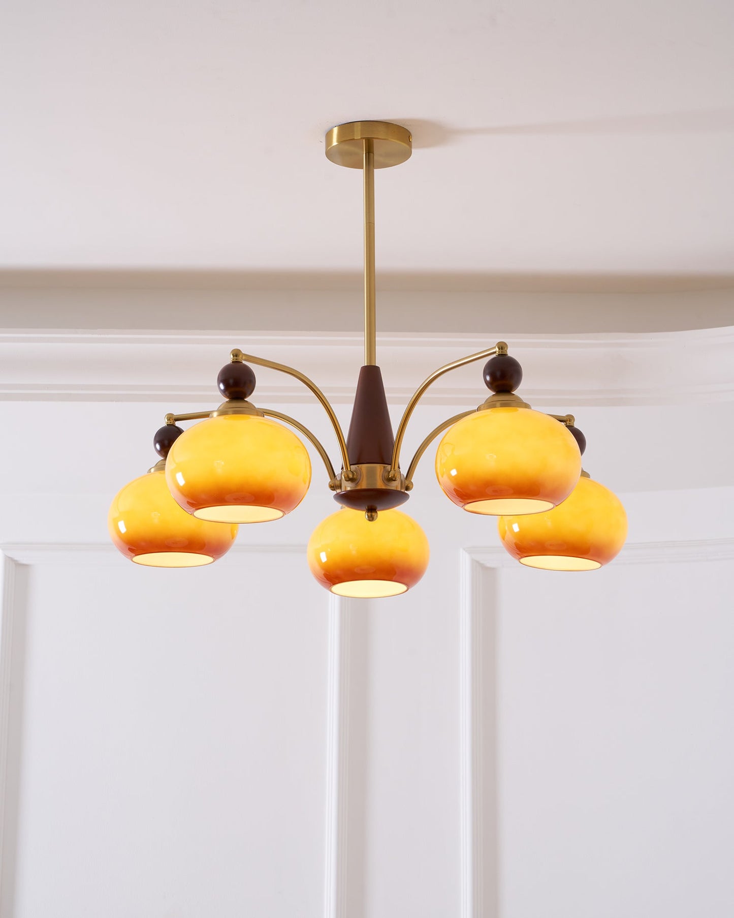 Céleste Retro Chandelier