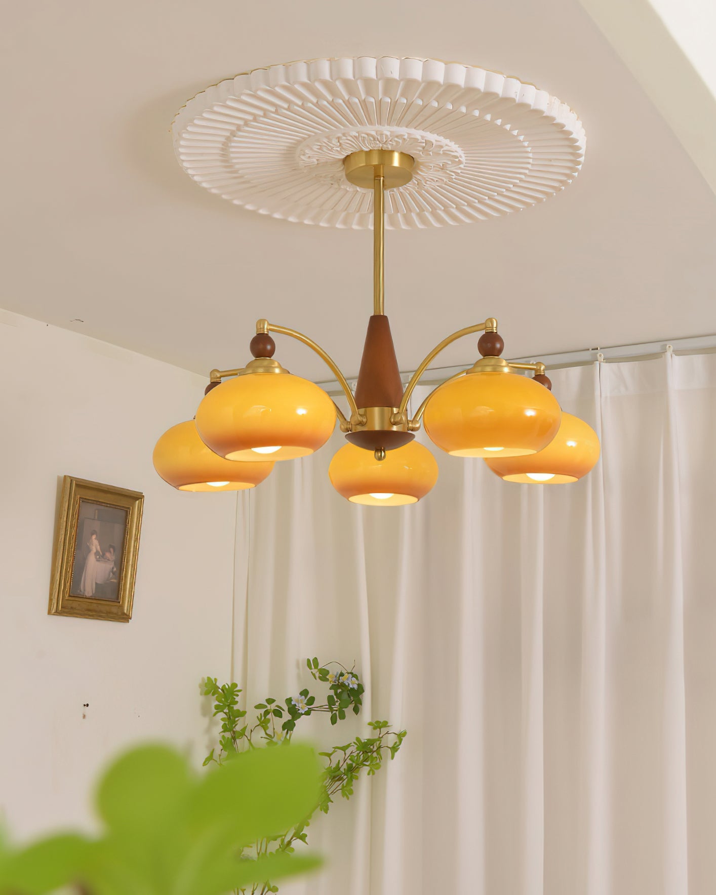 Céleste Retro Chandelier