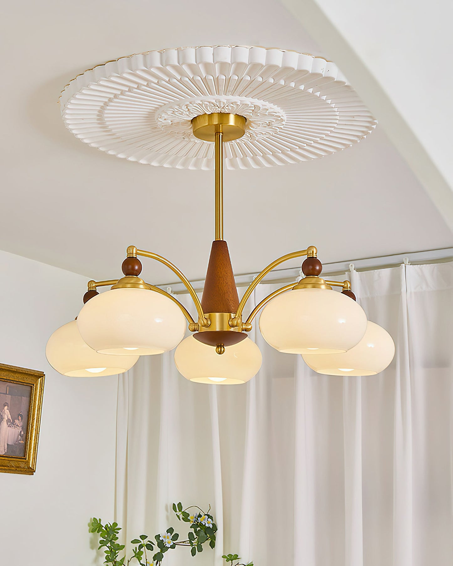 Céleste Retro Chandelier