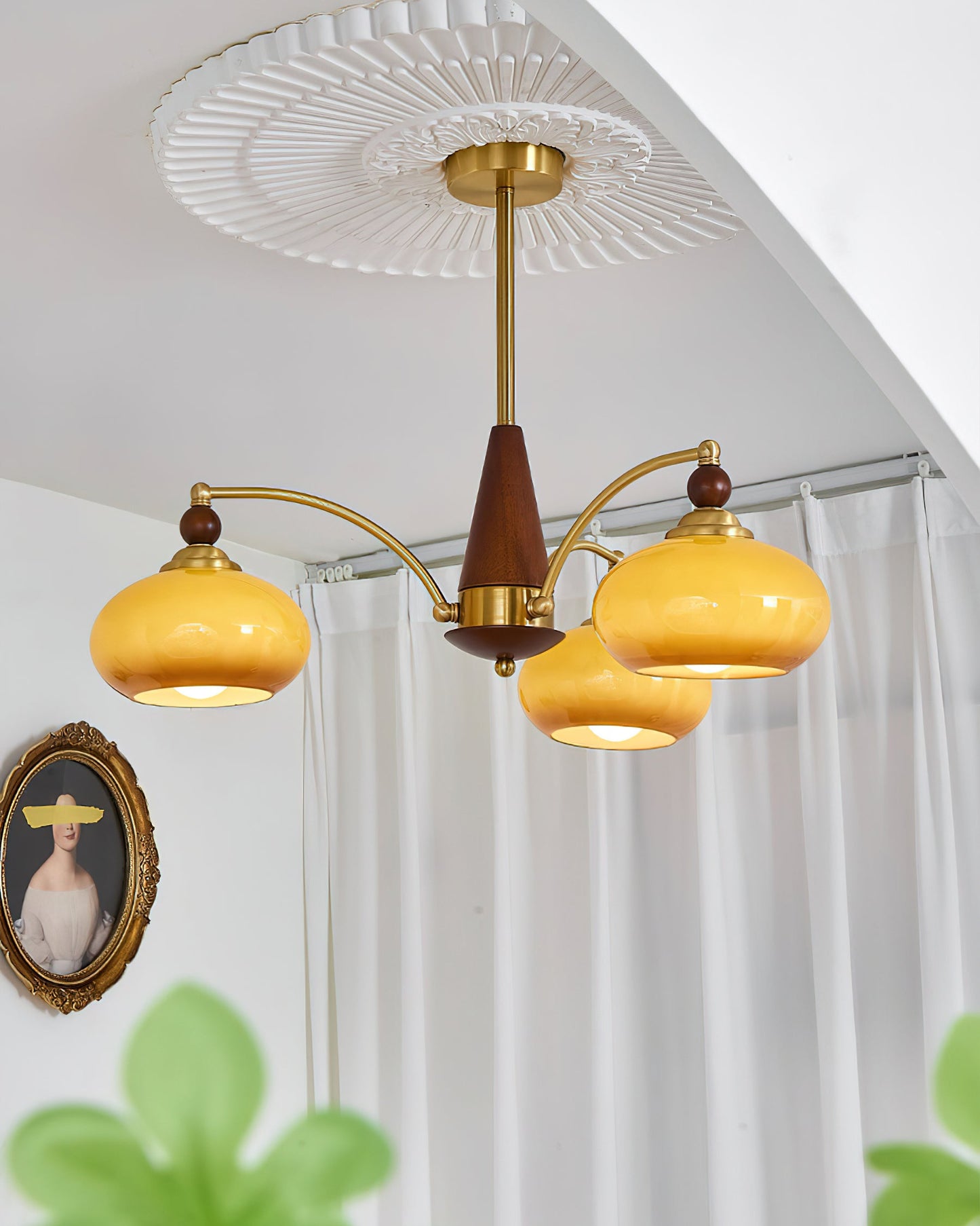 Céleste Retro Chandelier