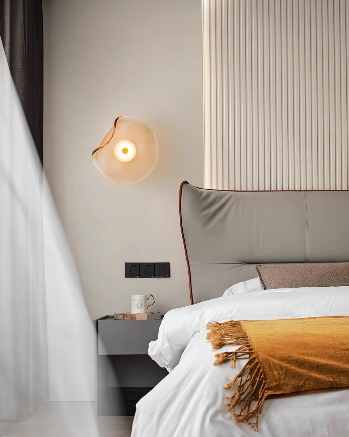 Amélie Round Nebulae Wall Light Glass and Metal LED Lighting