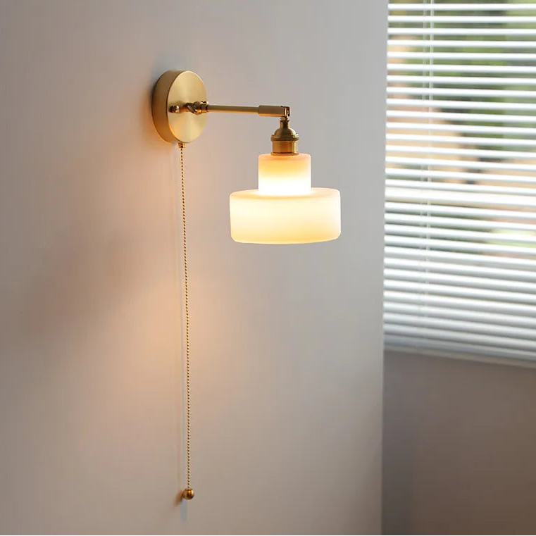 Émilie Rotating Glass Wall Lamp Pull Chain