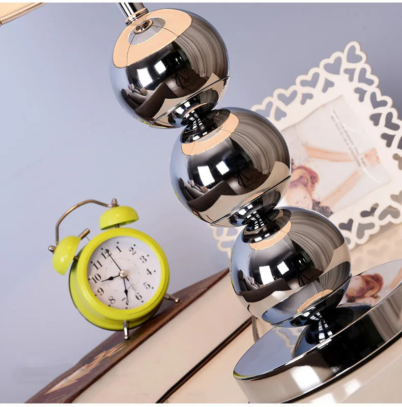 Élise Modern Fashion Alloy Acrylic Bedside Table Lamp E27 Desk Light