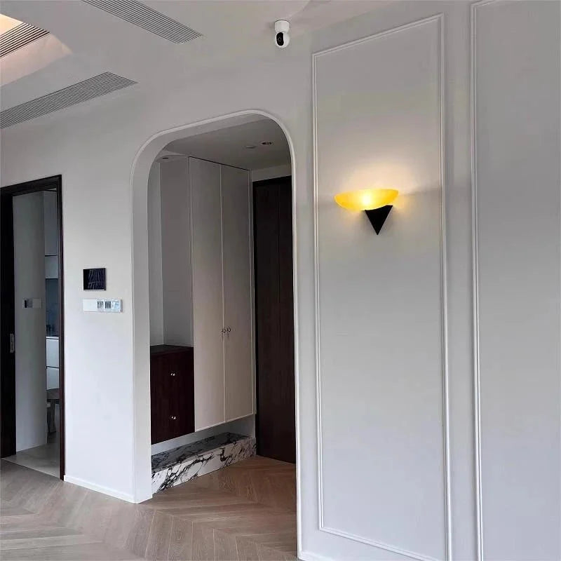 Élodie Horizon Mount LED Wall Lamp