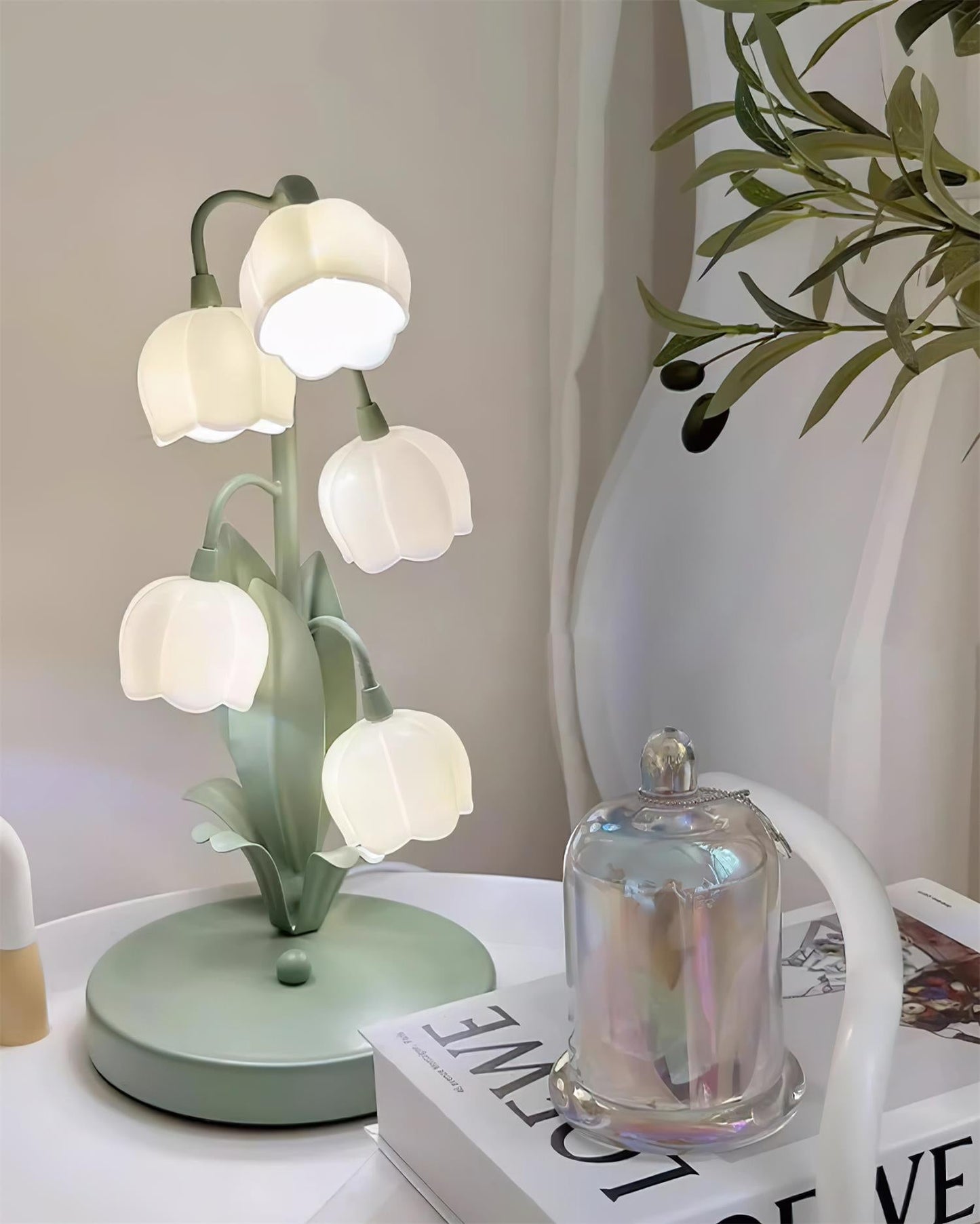 Élodie Orchid Blossom Table Lamp with Artistic Floral Design