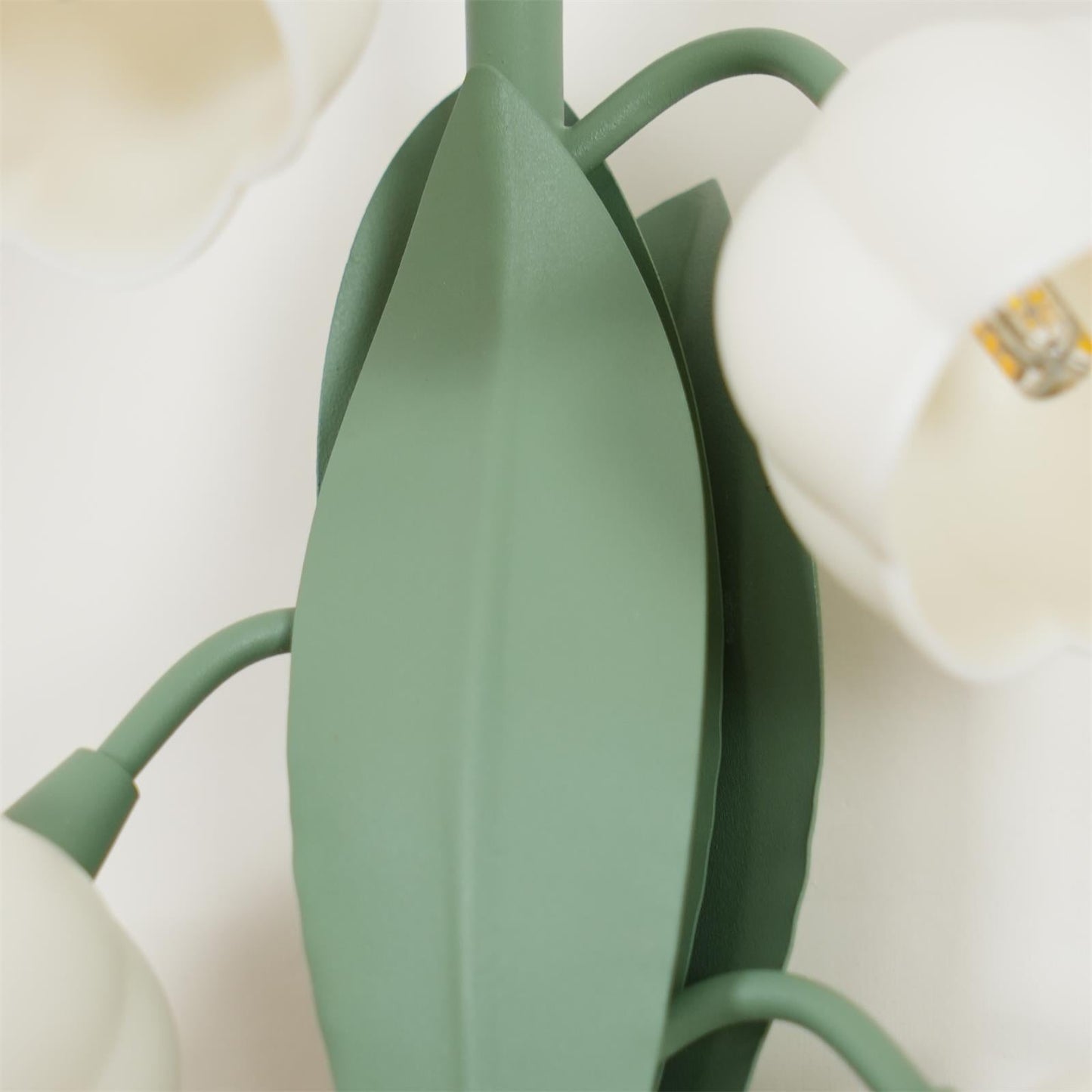 Isabelle Orchid Wall Lamp with Green Leaves and Three-Color LED