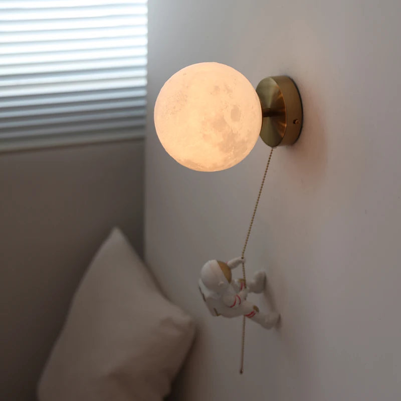 Élise Nordic White Iron LED Wall Lamp Kids Room Decor