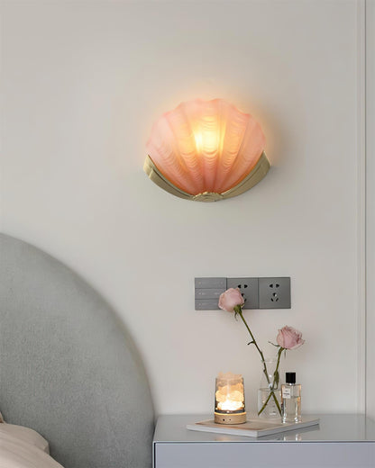 Aurélie Seashell Wall Lamp with Sculpted Glass Design