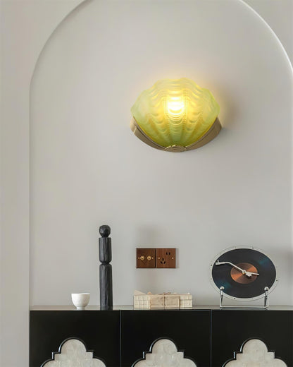 Aurélie Seashell Wall Lamp with Sculpted Glass Design