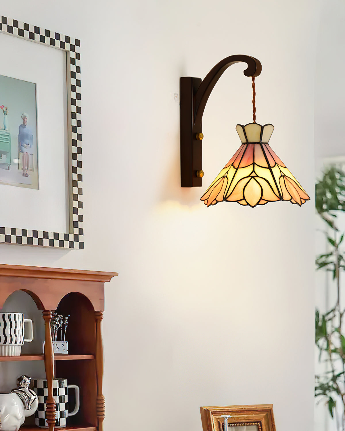 Clémence Serena Tiffany Wall Lamp Brass Wood and Glass LED Lighting
