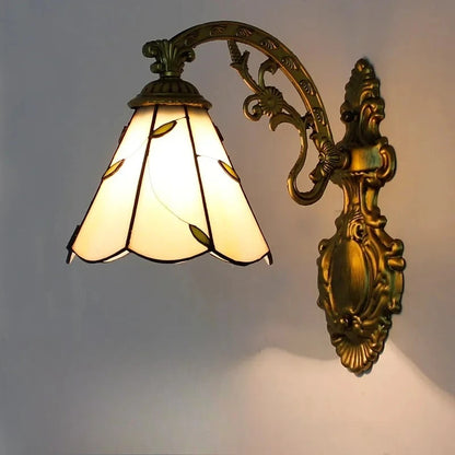 Margaux European Retro Stained Glass Wall Lamp