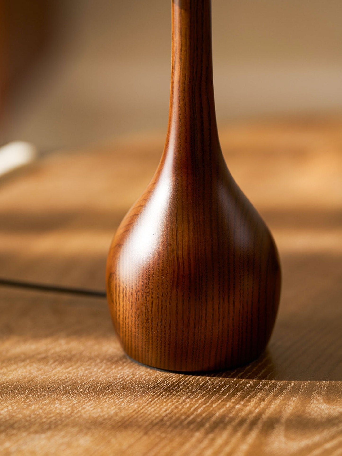 Élise Glass Table Lamp with Wooden Base and LED Dimmer