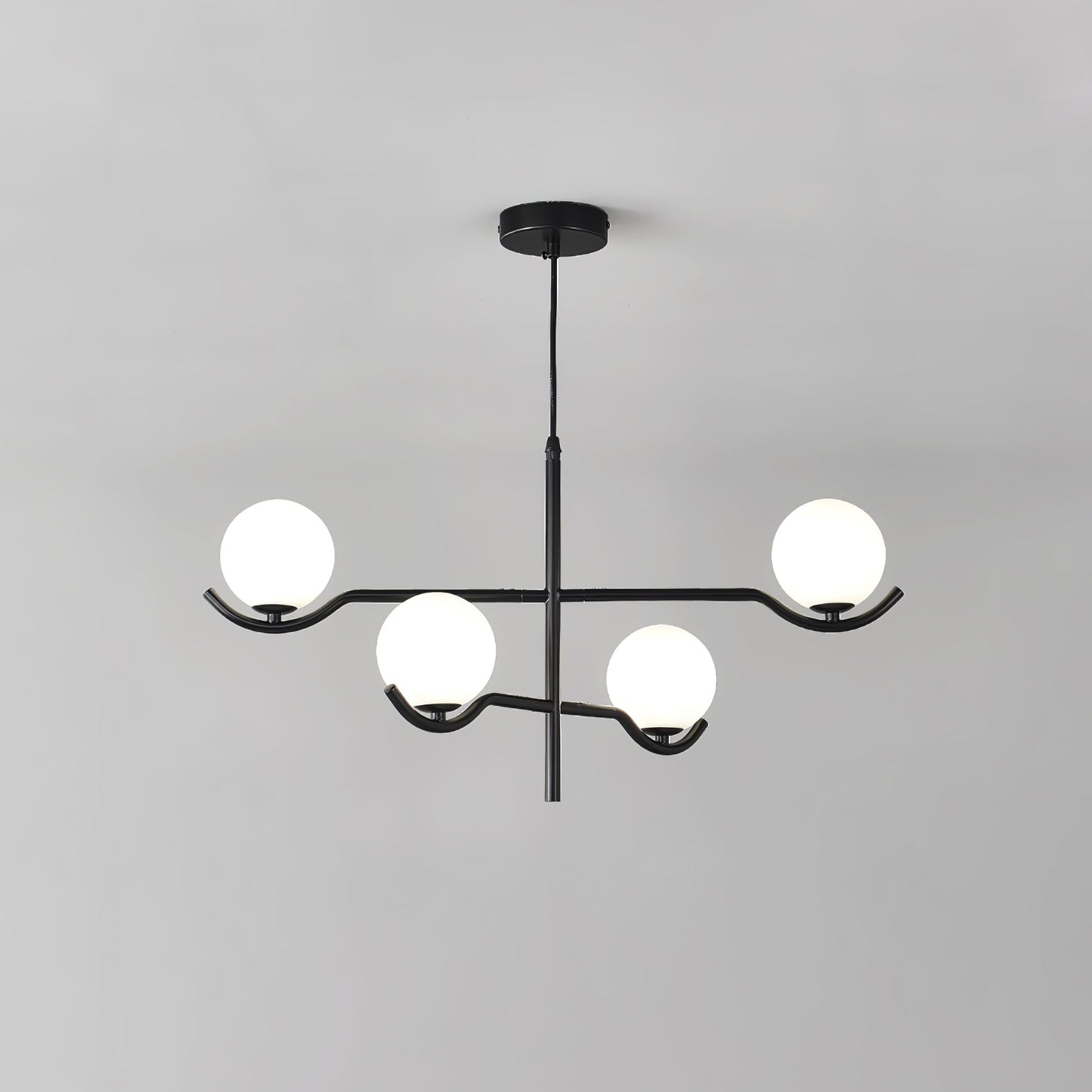 Aurélie Sullivan Chandelier