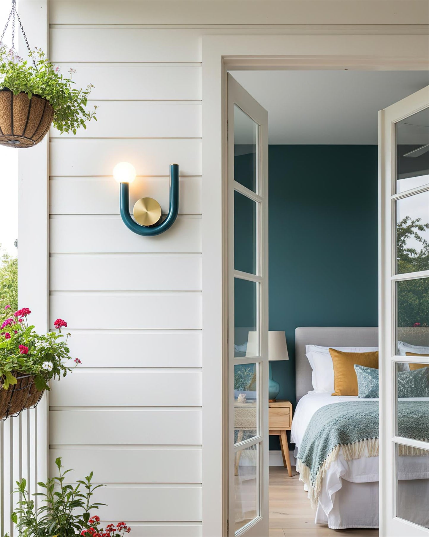 Thalia U Wall Lamp Modern Iron and Acrylic Lighting