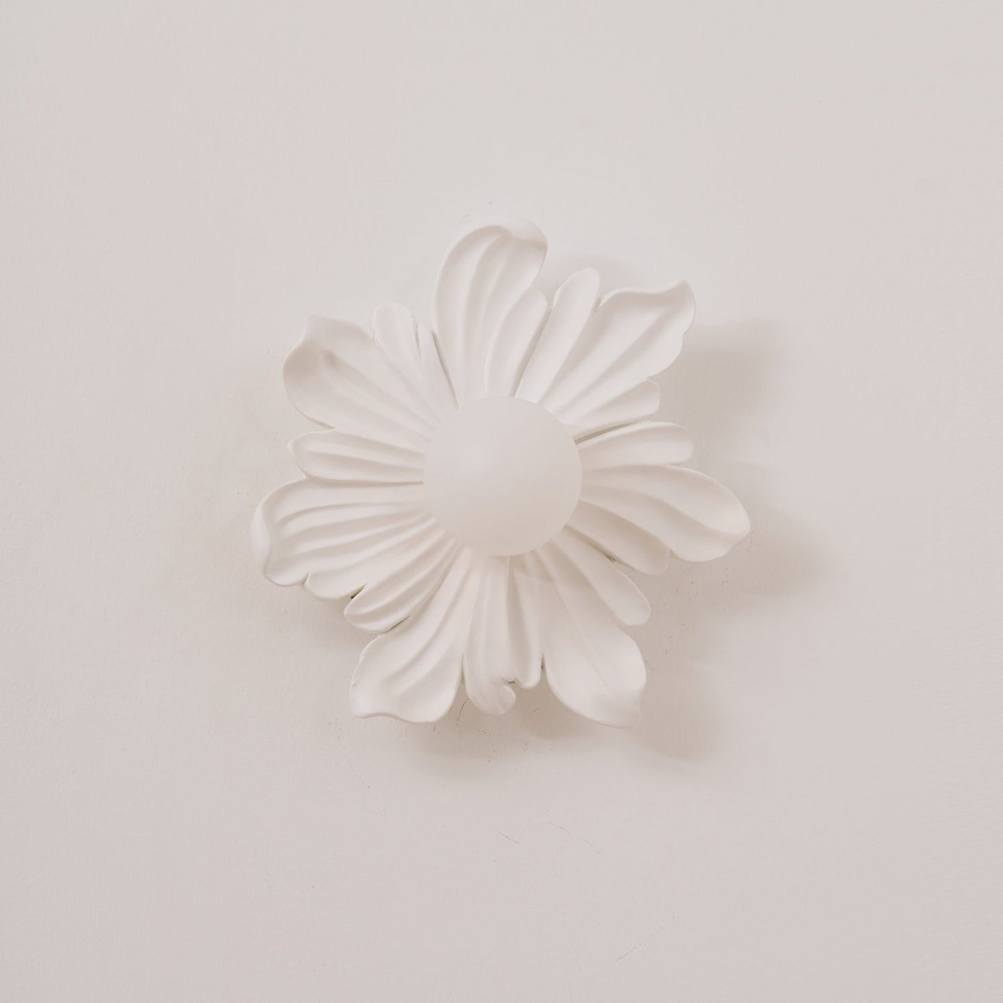 Camille Floral Resin Wall Lamp with Soft Glow Design