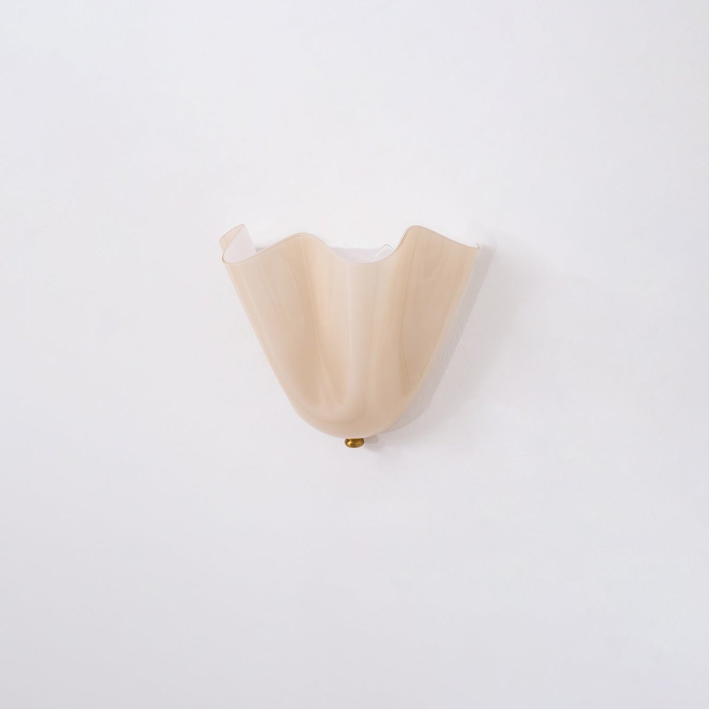 Violette Hand-Blown Glass Wall Lamp with Petal Silhouette