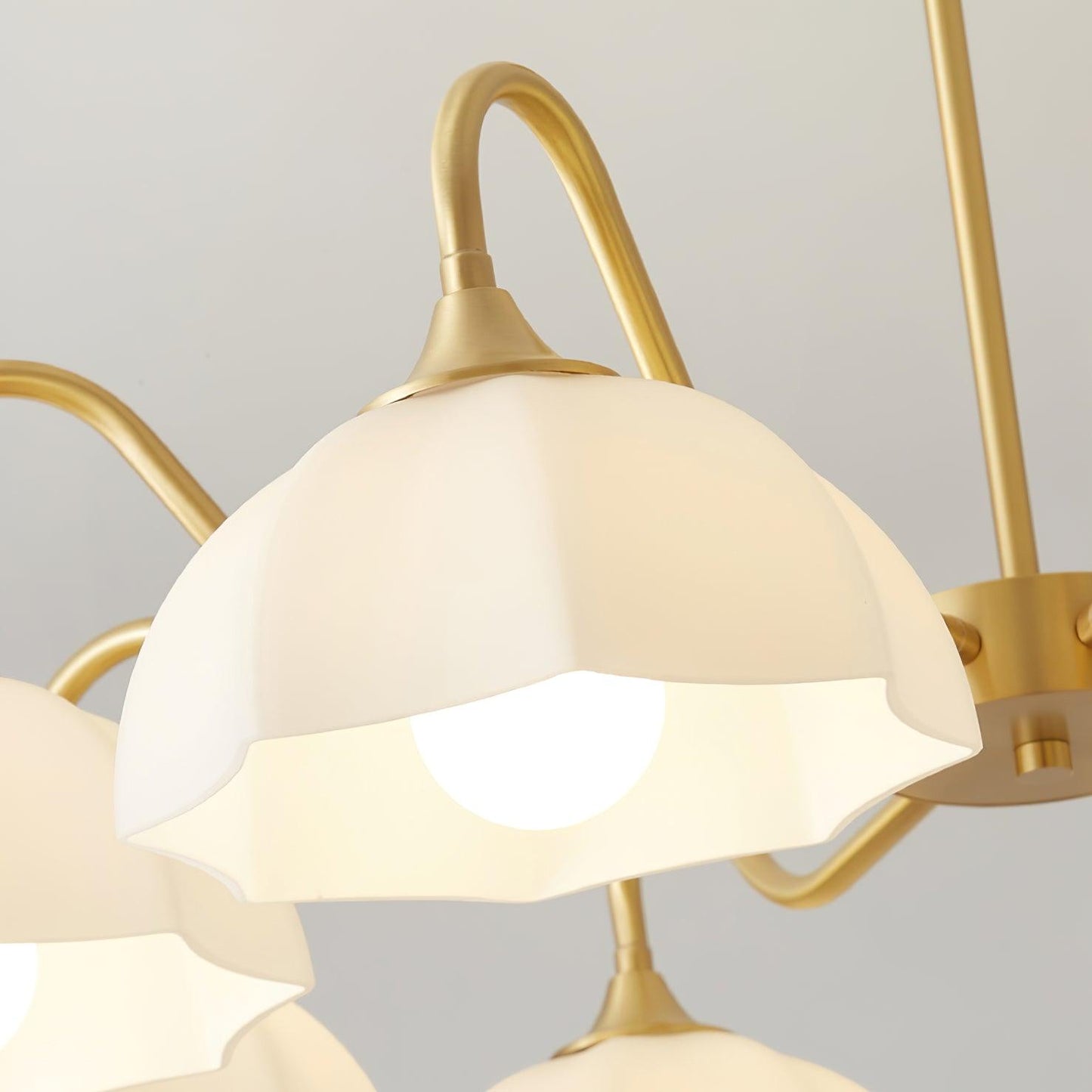 Juliette Visa Raito Chandelier