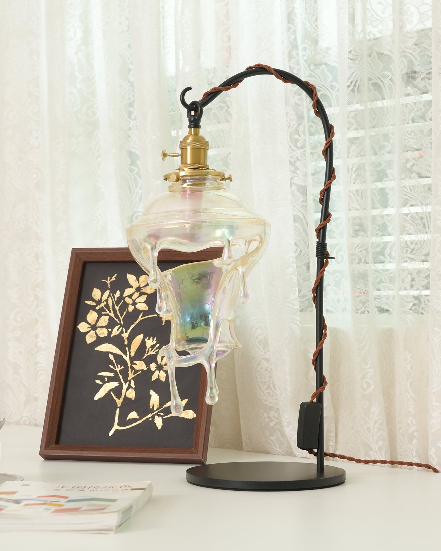 Anaïs Water Drop Resin Table Lamp with Artistic Drip Design