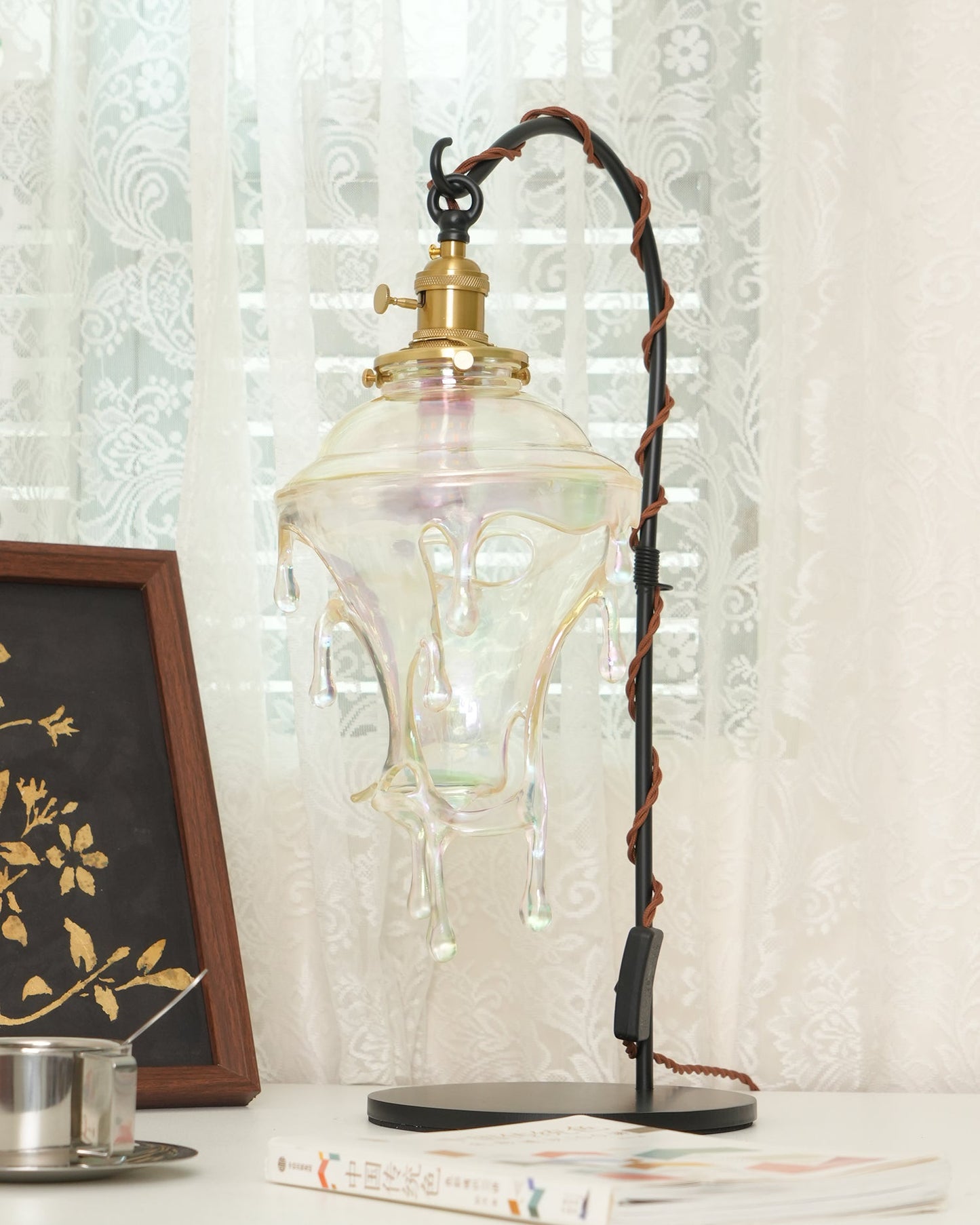 Anaïs Water Drop Resin Table Lamp with Artistic Drip Design