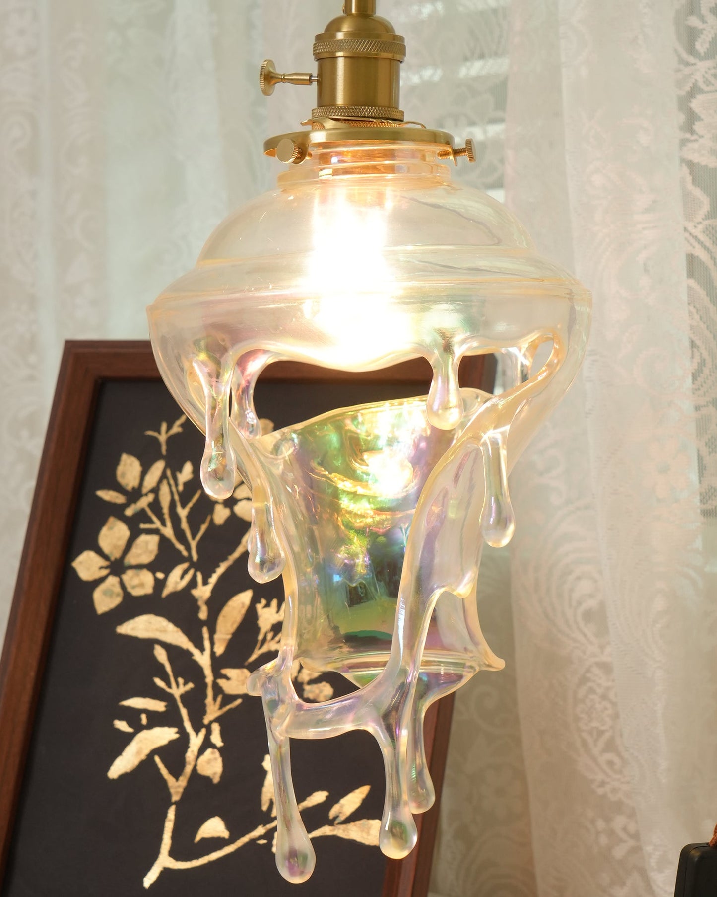Anaïs Water Drop Resin Table Lamp with Artistic Drip Design