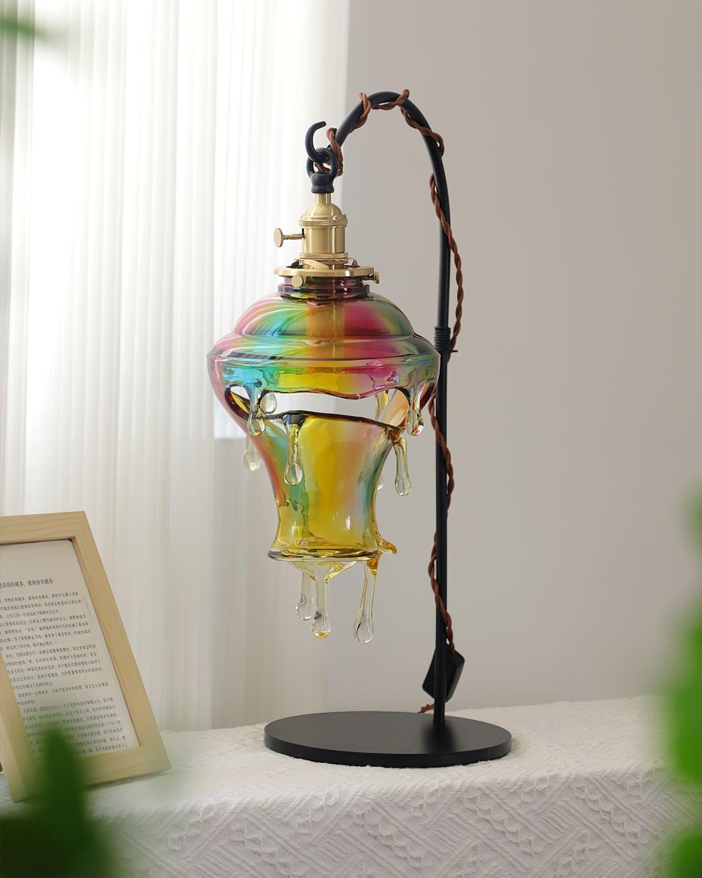 Anaïs Water Drop Resin Table Lamp with Artistic Drip Design