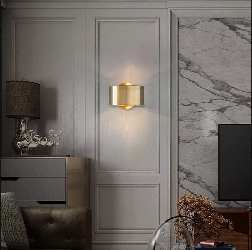 Amélie Golden Ring Wall Lamp with Modern Nordic Design