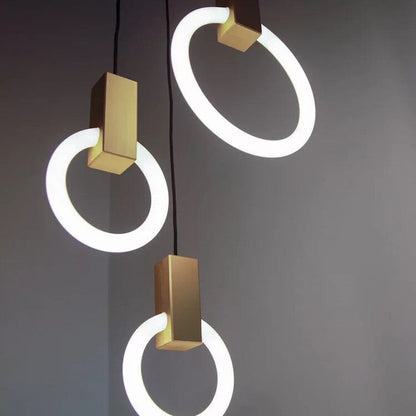 Isabelle Circular Halo Pendant